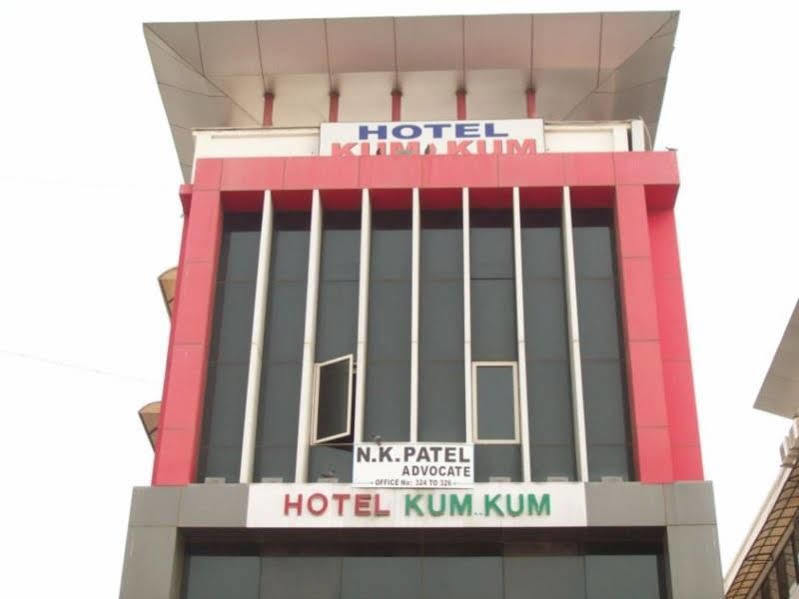 Hotel Kum Kum Adalaj المظهر الخارجي الصورة